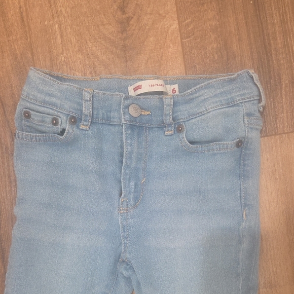 Levi's Girls Kids Jeans - Light Blue and Dark Blue - Picture 7 of 10